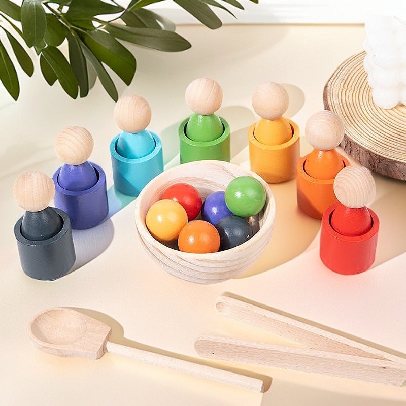 لعبة الكرة والكوب الخشبية ذات 7 ألوان - أدوات تعليمية مبكرة من مونتيسوري لتصنيف الألوان للأطفال وتكامل الحواس - Image 5